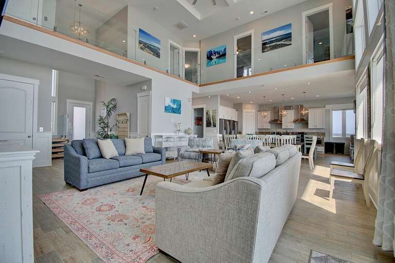 1st Floor Living Area