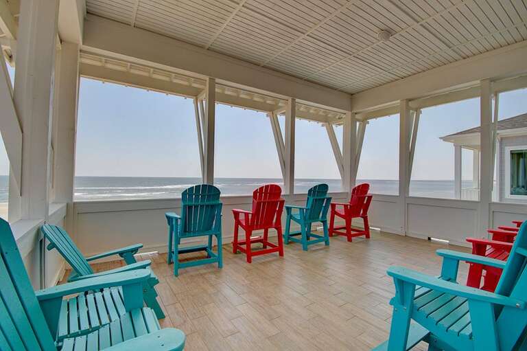 2nd Floor Viewing Deck