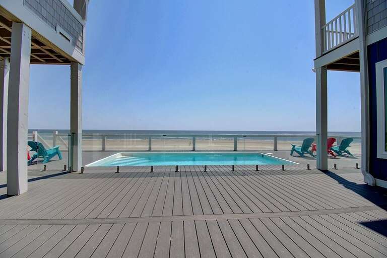 Oceanside Pool and Deck Area