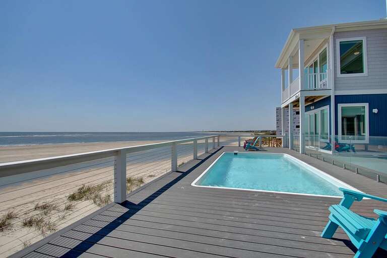 Oceanside Pool and Deck Area