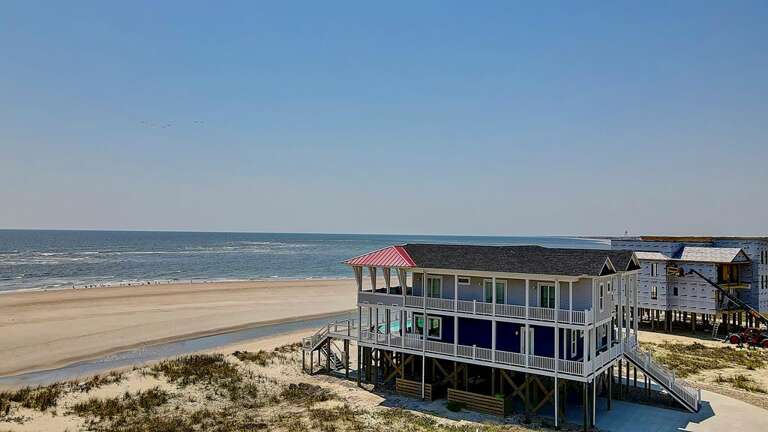 Golden Gate 6 Sky View