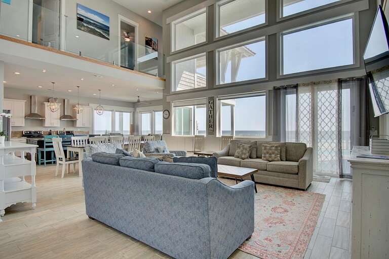 1st Floor Living Area