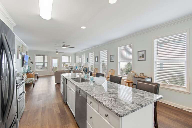 Kitchen Sink, dishwasher and icemaker