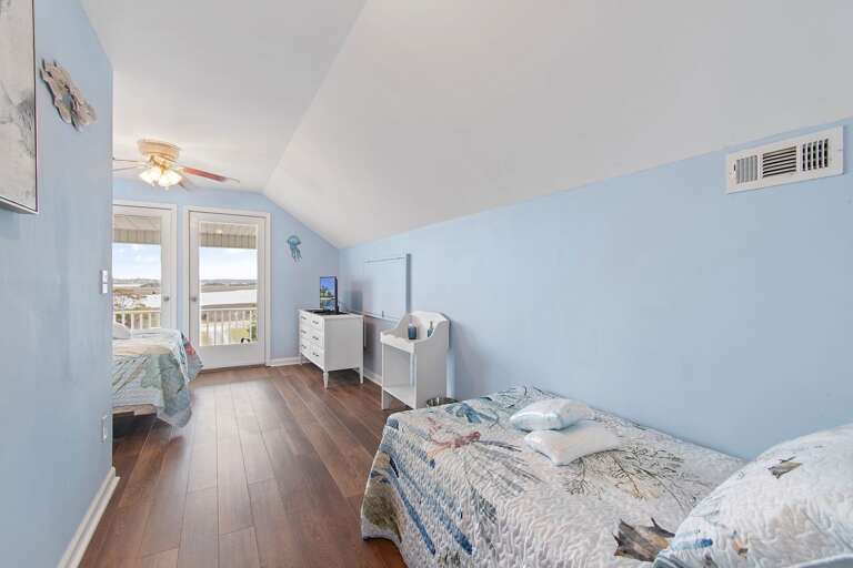 Street view from Queen & Twin Room