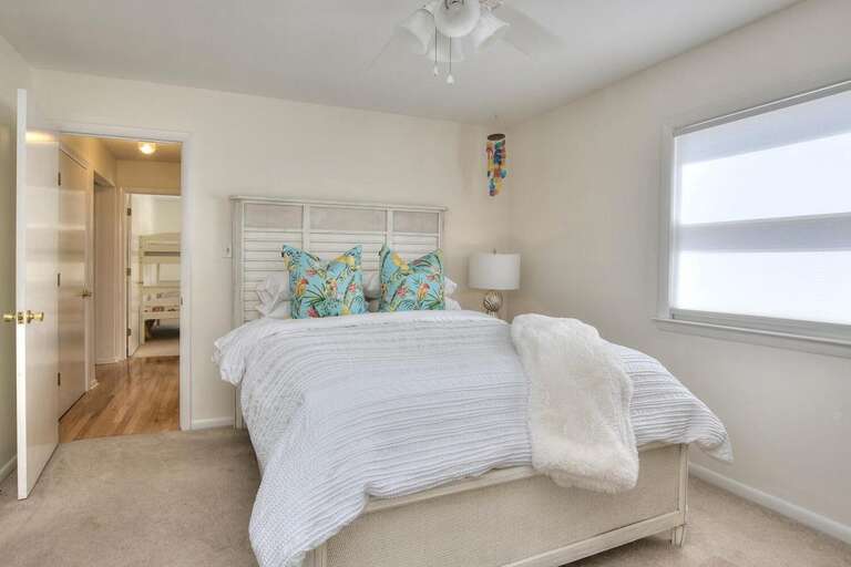Queen Bedroom