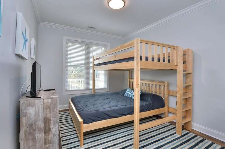 Footprints in the Sand 32