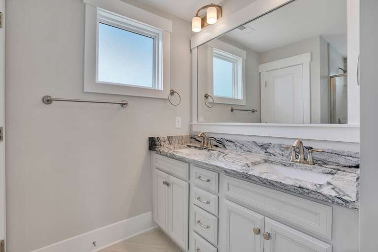 Full Bathroom Vanity