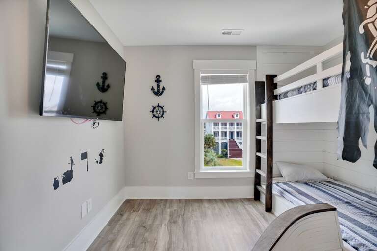 Twin Bunk Bed Room with TV