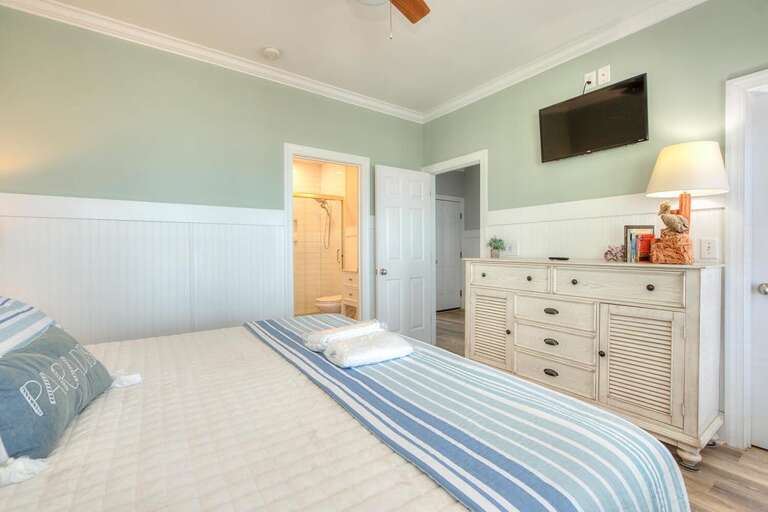 Jewels Del Mar 43 GW 3.30.24