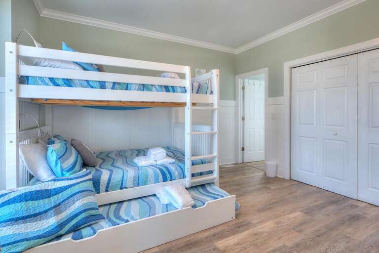 Jewels Del Mar 52 GW 3.30.24