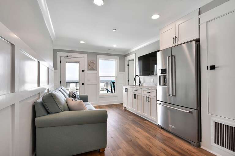 2nd Living Area