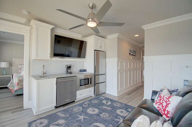 2nd Living Area