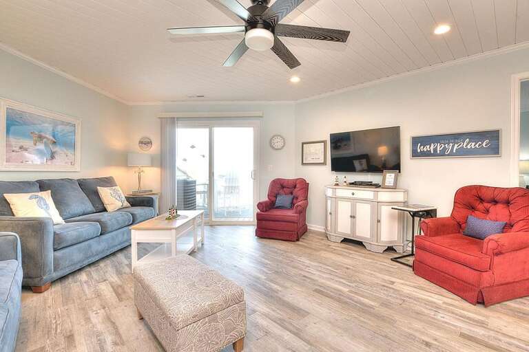 Living Room 
GW 6.2022 LR
