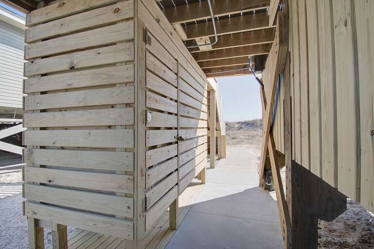 Outdoor shower