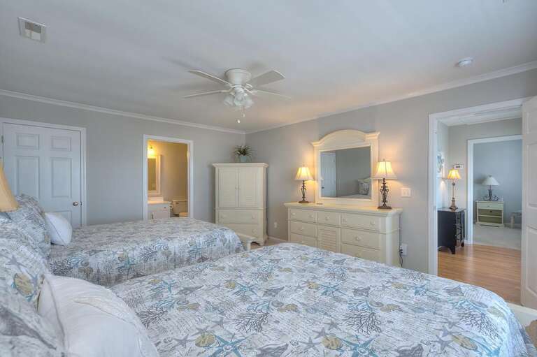 Bedroom 
GW 3.2023
