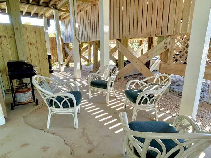Sitting area
7.19.25 JR