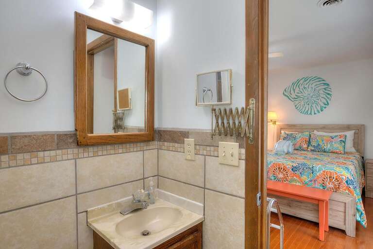 Bathroom
GW 2.2023