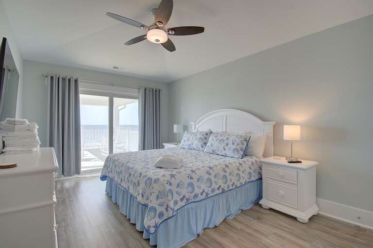 King Bedroom