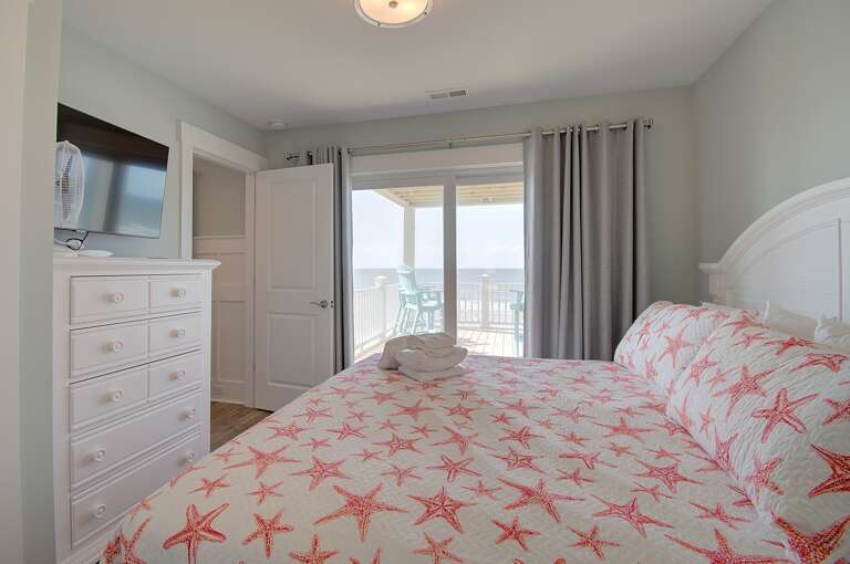 King Bedroom