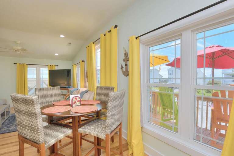 Ranger's Rendezvous 15 Dining