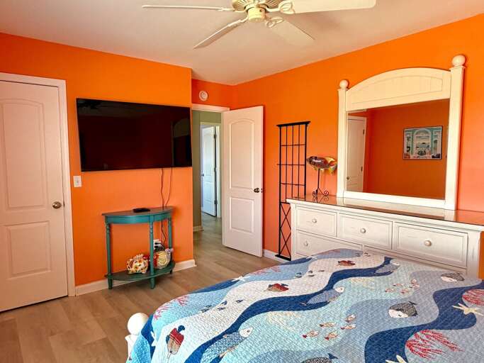Queen Bedroom
7.18.26 - JR