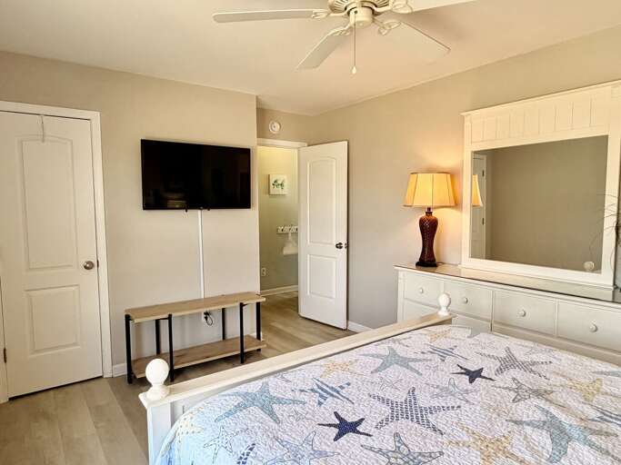 Queen Bedroom
7.18.26 - JR