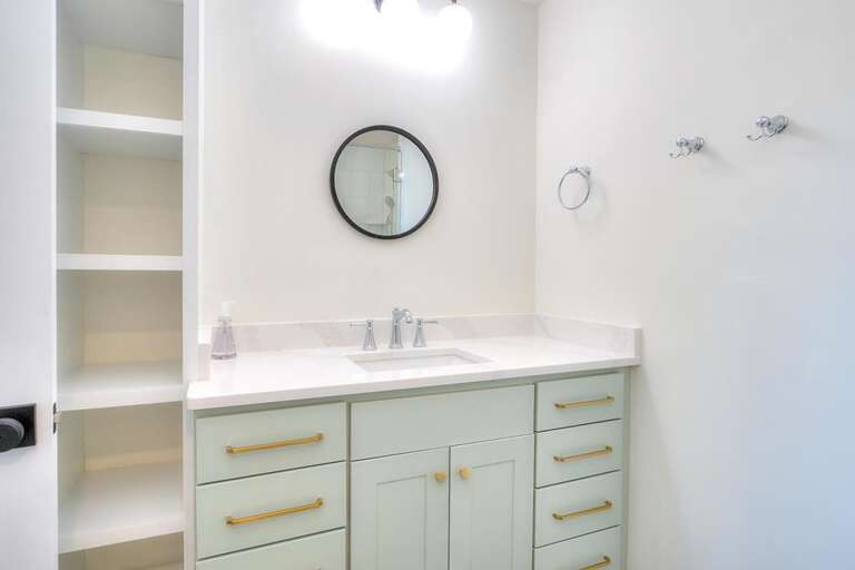 Bathroom 
GW 4.14.23