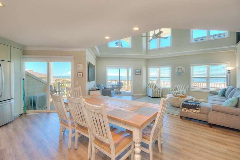 Dining Area
GW 4.14.23