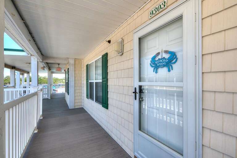 Exterior of Condo
GW 5.26.23