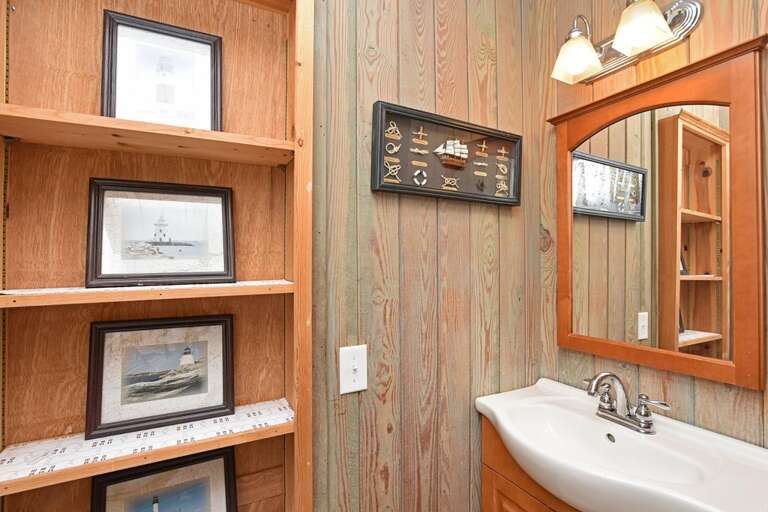 Chelsea House 17 O Bathroom 1