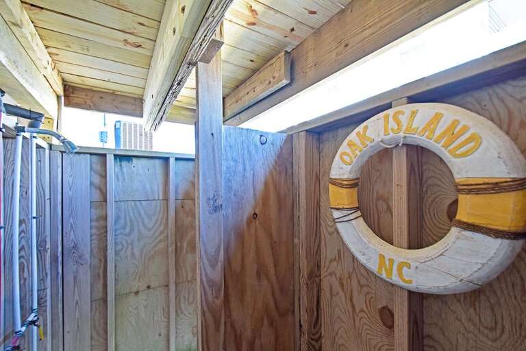 Chelsea House 24 O Outdoor Shower