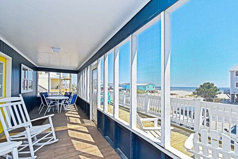 Screened Porch & Sun Deck