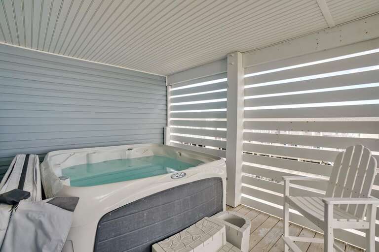 Rushin' to the Beach 62 Hot Tub