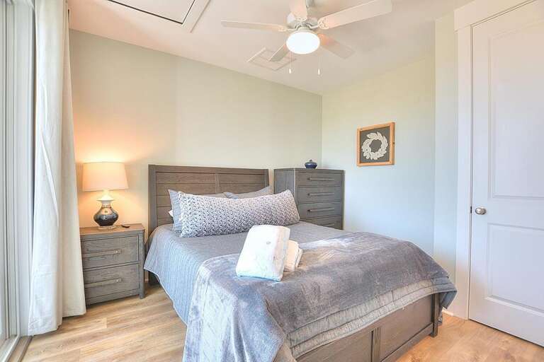 3rd Floor Private Guest Bedroom #2