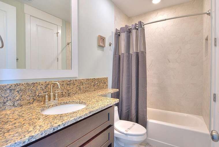 3rd Floor Shared Bathroom