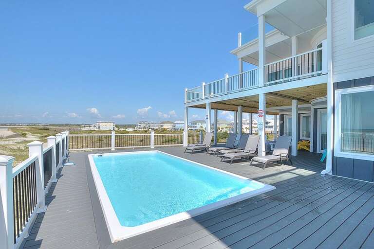 2nd Floor Pool and Deck Area