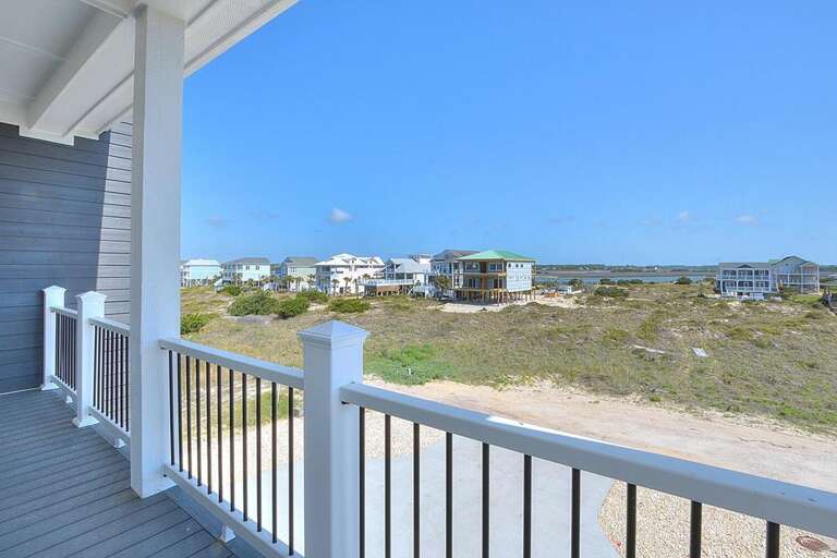 3rd Floor Sound Facing Balcony