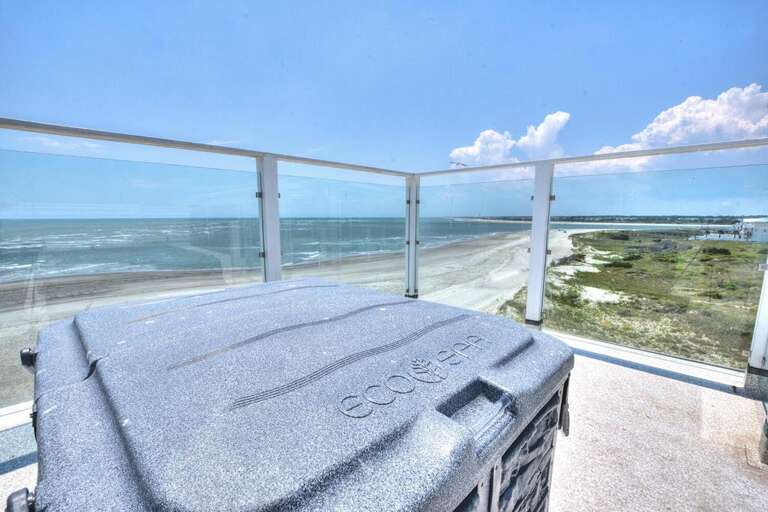 Land's End 1 GW 6.2022 Hot Tub