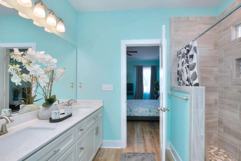 Full Bathroom with walk in shower