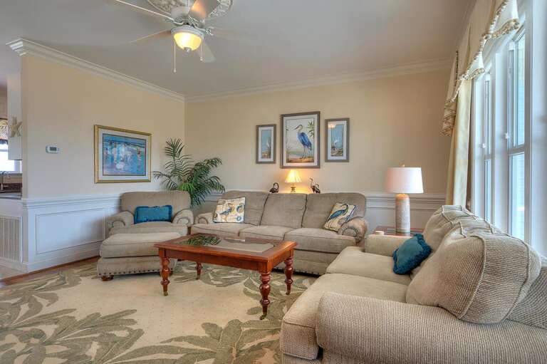 Living Room Couch
GW 5.16.23