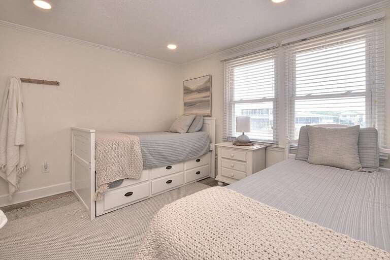 2 Twin Bedroom with trundle
GW 6.2022