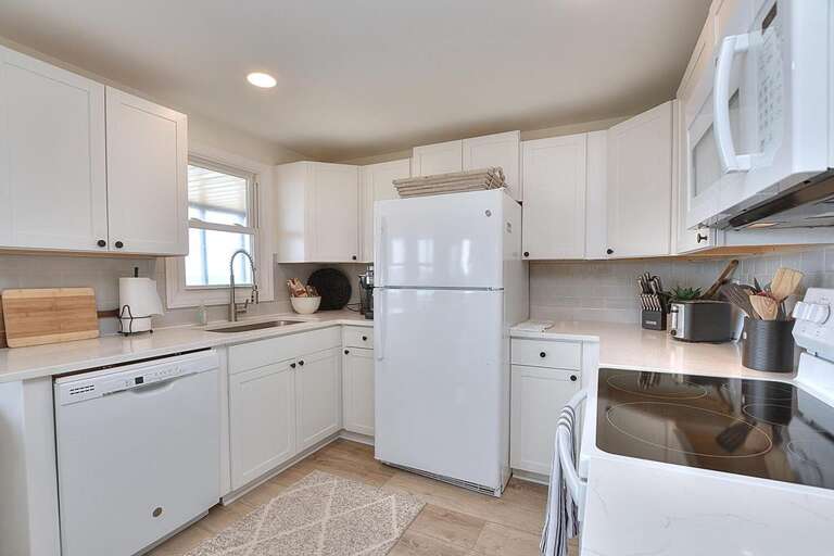 Kitchen 
GW 6.2022