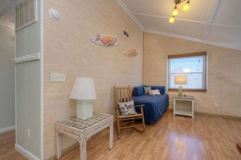 Barefootin Bs.42.GW.5-3-25