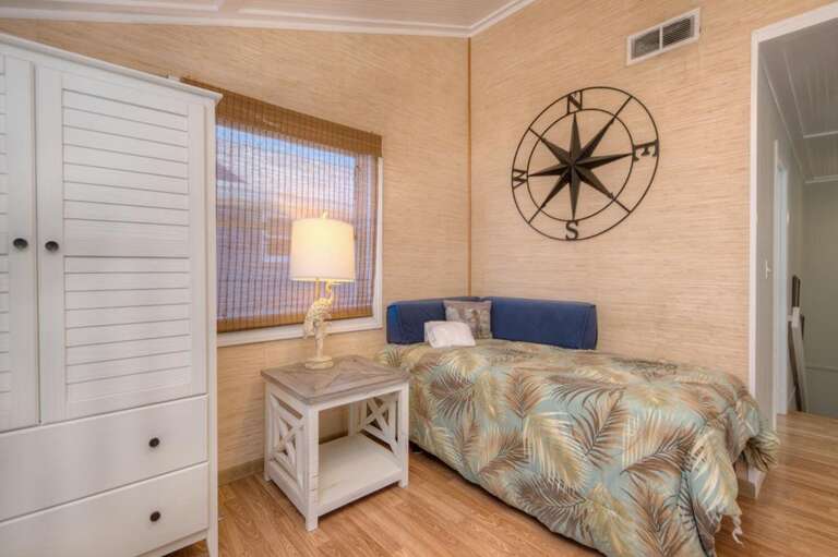 Bedroom 
GW.5-3-25