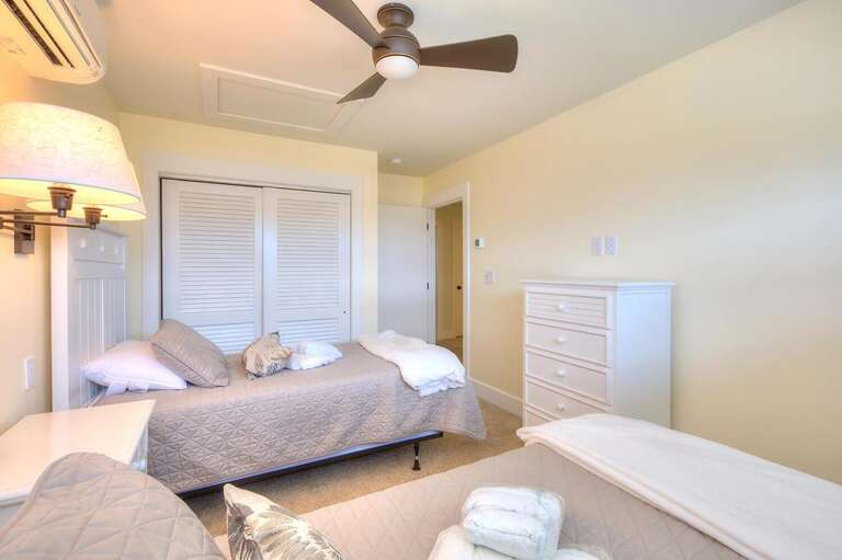 Bedroom 
GW 5.2.23 43