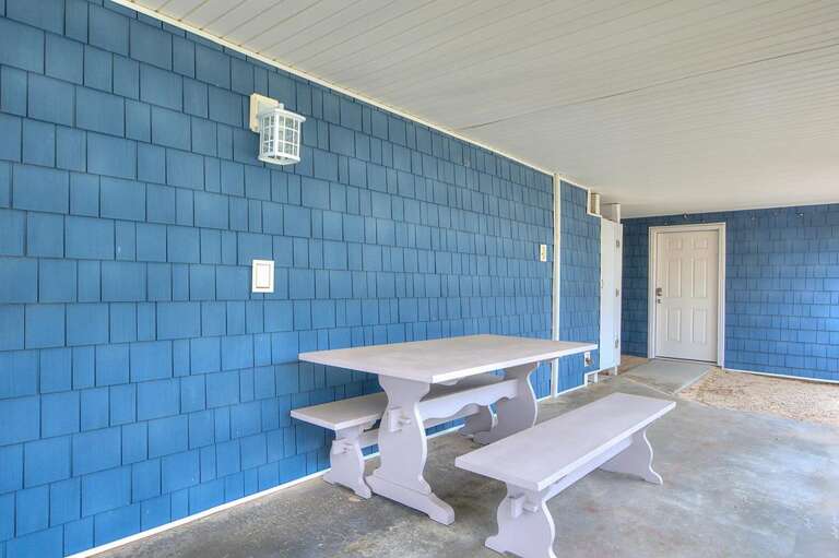 Picnic Table
GW 5.2.23 59
