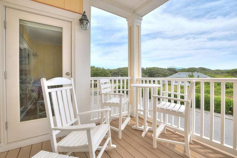 Balcony
GW 6.2022