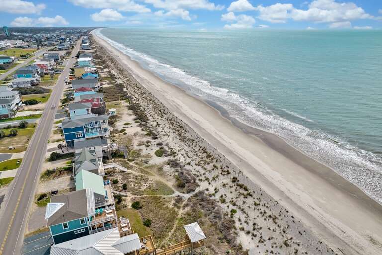 Aerial Views
CG 4.2023