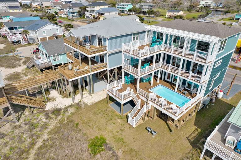 Aerial Views
CG 4.2023