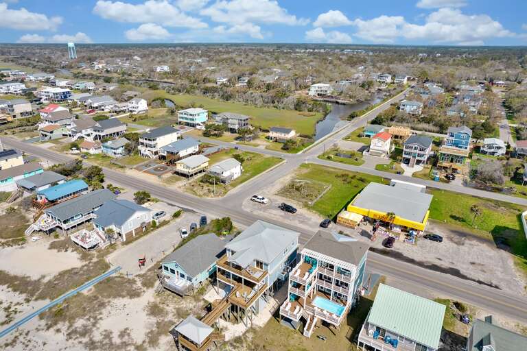 Aerial Views
CG 4.2023